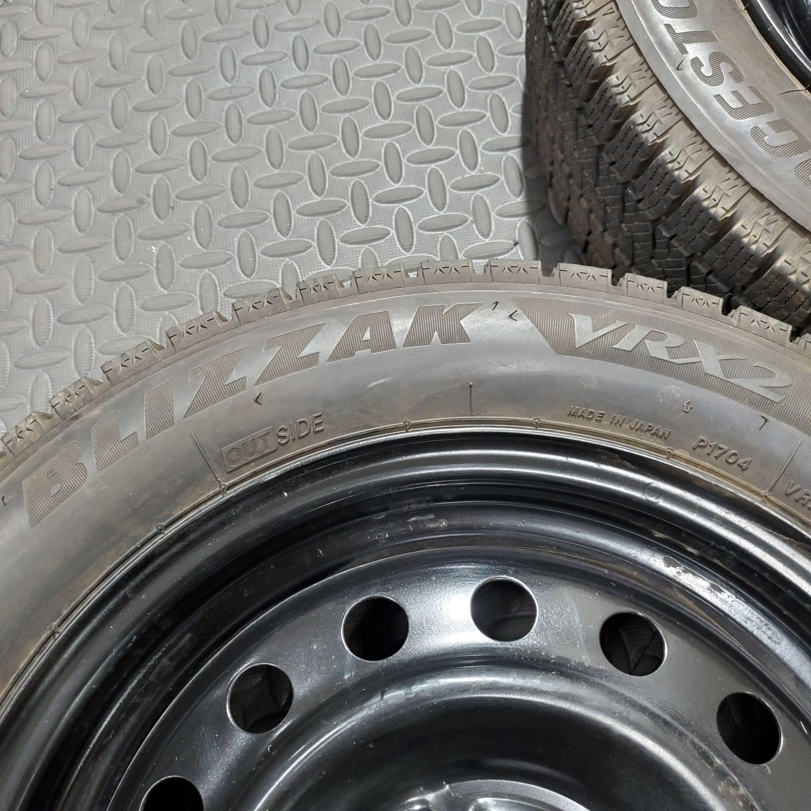 ブリヂストン VRX