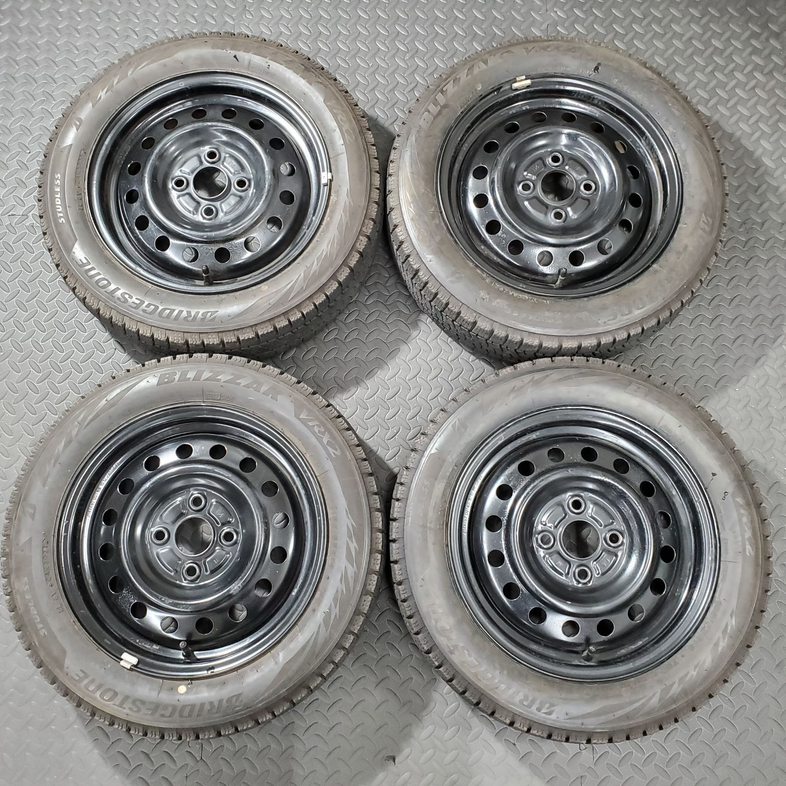 21年製 155 65 R 14 ブリヂストン VRX 2 ダイハツ タント ムーヴ ミラ コンテ スタッドレスタイヤ 冬タイヤ 1305