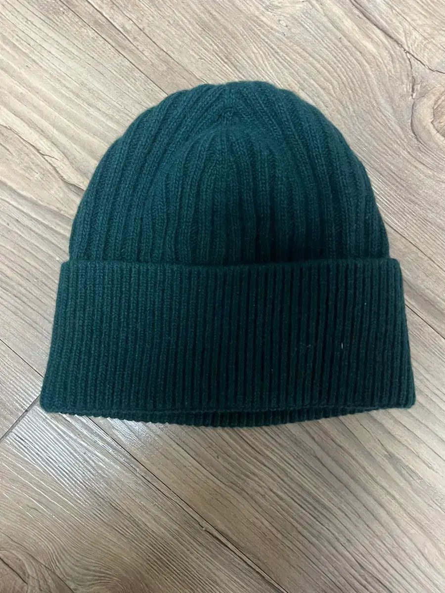 MONCLER グルノーブル ポイント ニット ビーニー