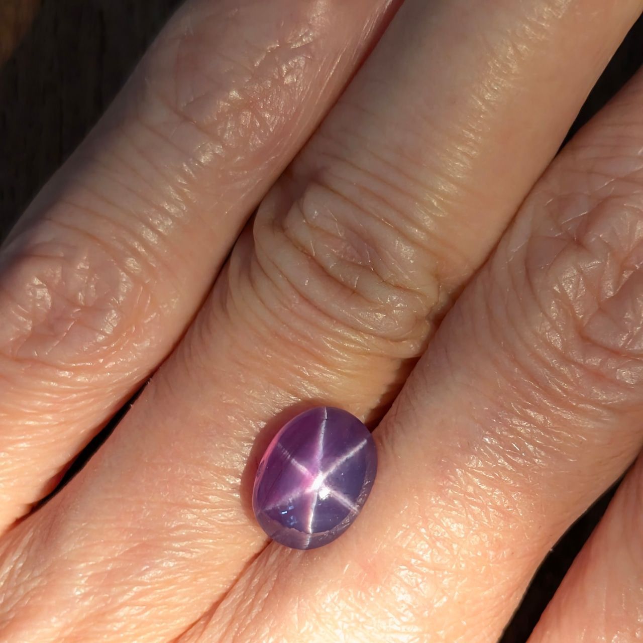 バイオレットスターサファイア