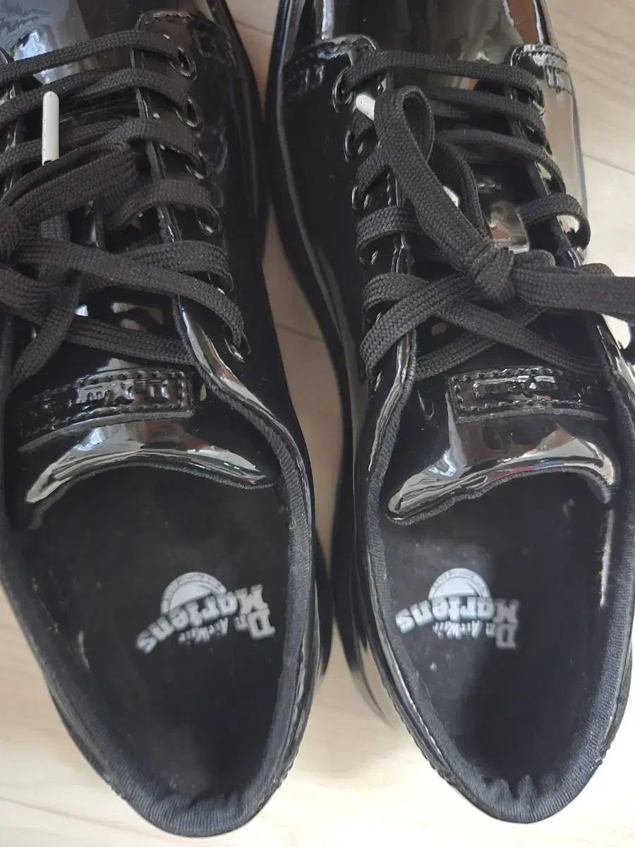 MARTENS ドクターマーチン