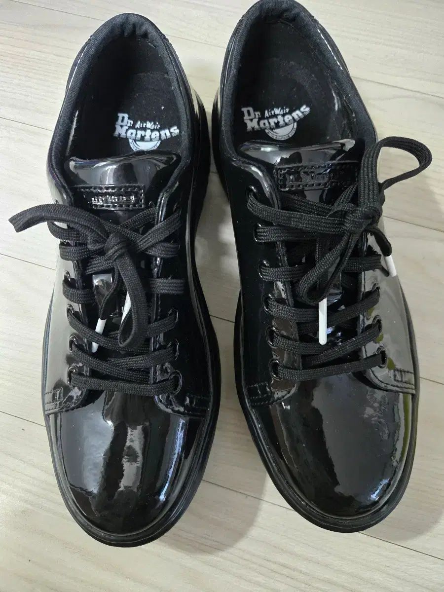 DR. MARTENS ドクターマーチン ダンテ ダン 麻光沢 スニーカー