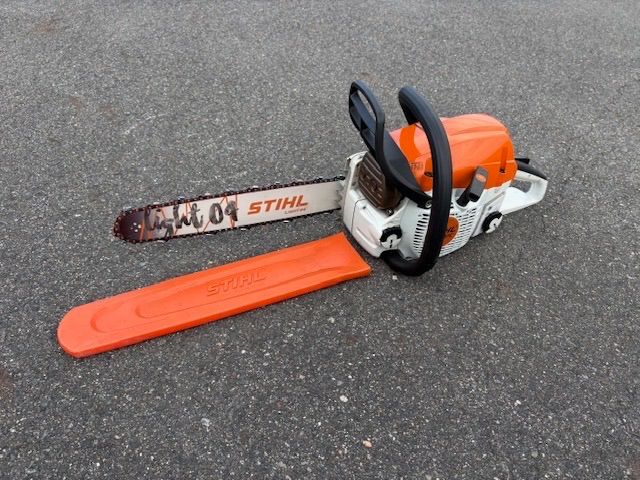 STIHL スチール エンジンチェンソーMS 241 C 完全整備済み 2021年モデル み