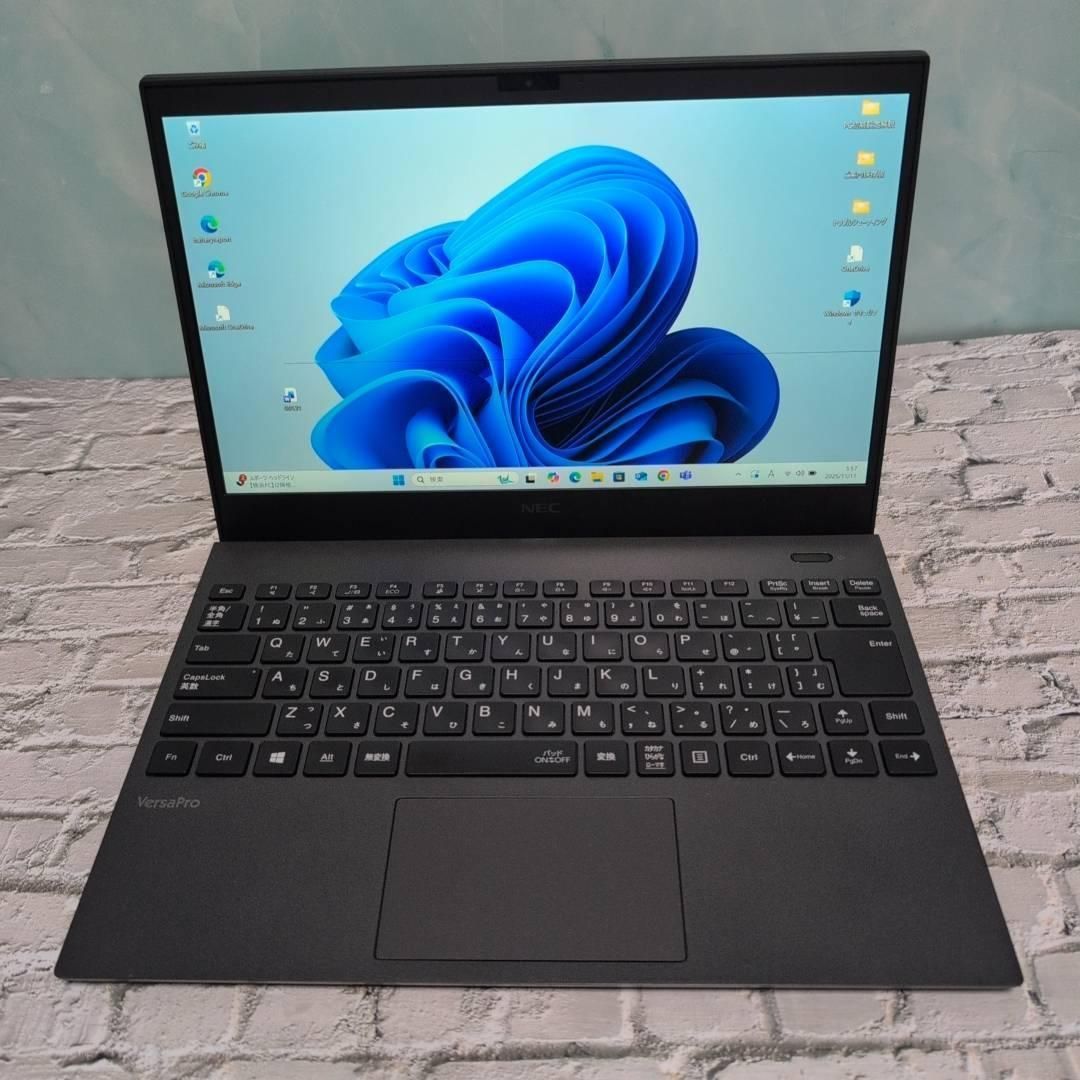 訳あり】NEC 超軽量&超高性能 10世代i7 メモリ16GB Office付き 即納