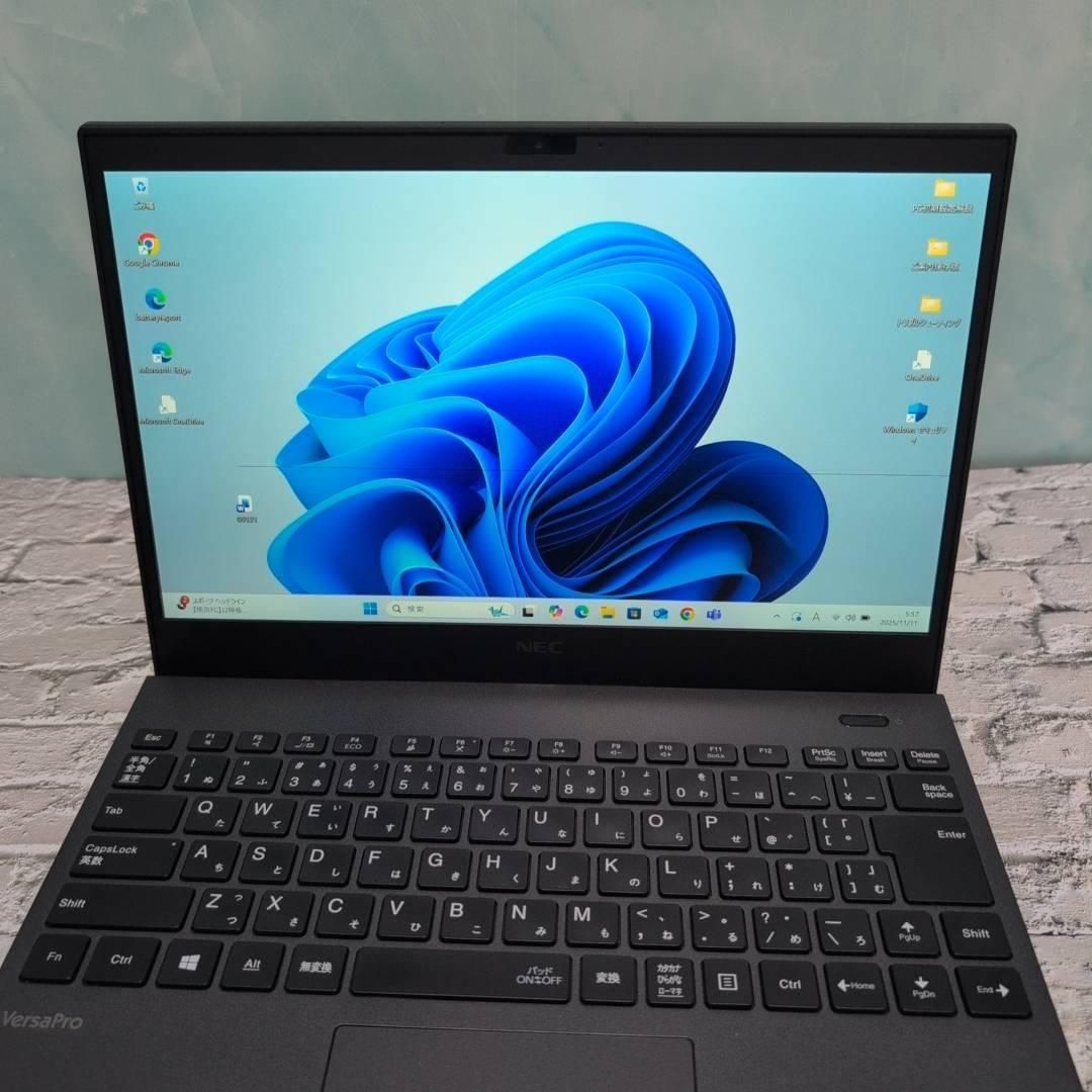 訳あり】NEC 超軽量&超高性能 10世代i7 メモリ16GB Office付き 即納