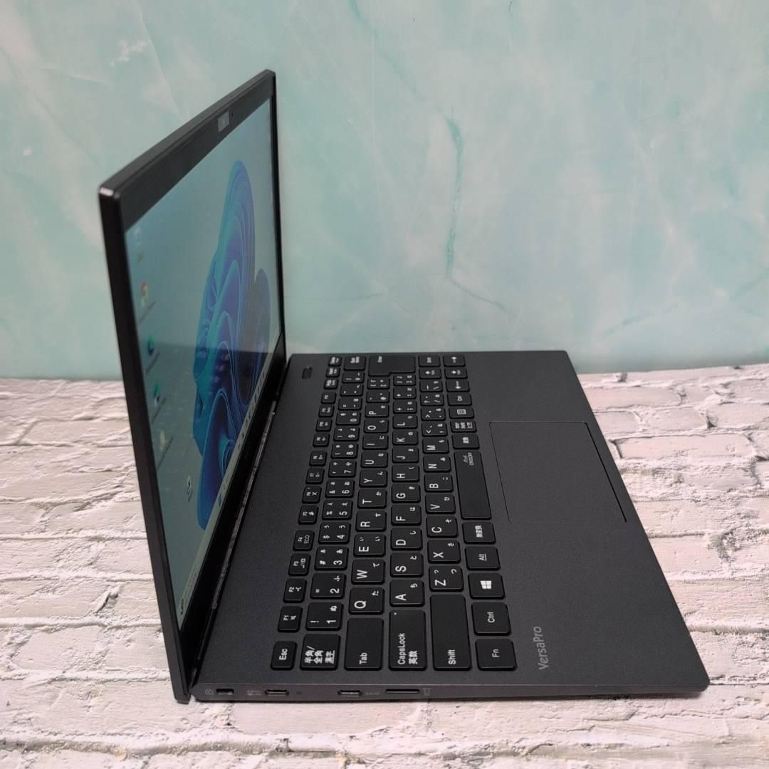 訳あり】NEC 超軽量&超高性能 10世代i7 メモリ16GB Office付き 即納 訳あり】NEC 超軽量&超高性能 10世代i7 メモリ16GB Office付き 即納