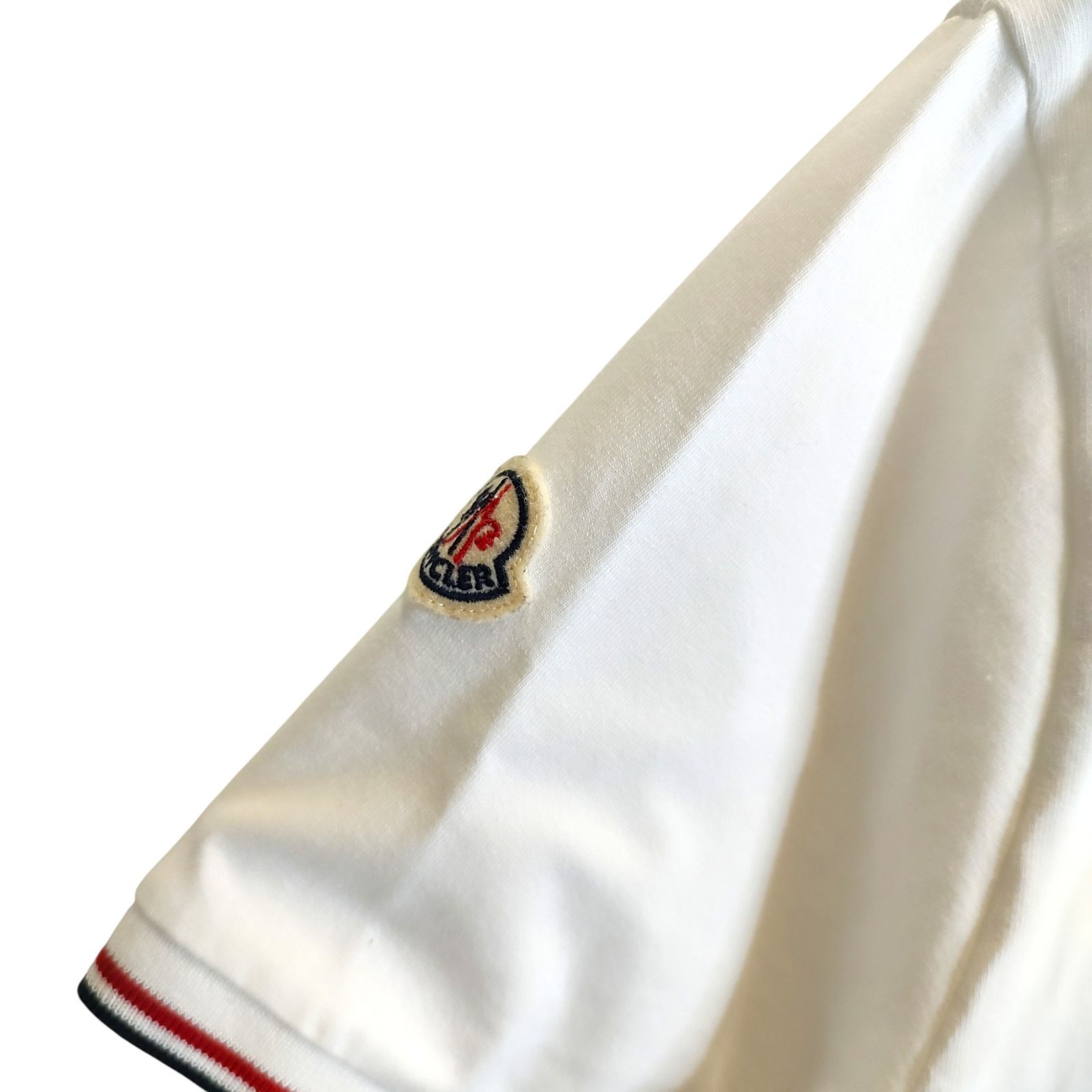 MONCLER モンクレール アイコンパッチ トリコロールリブライン クルー 