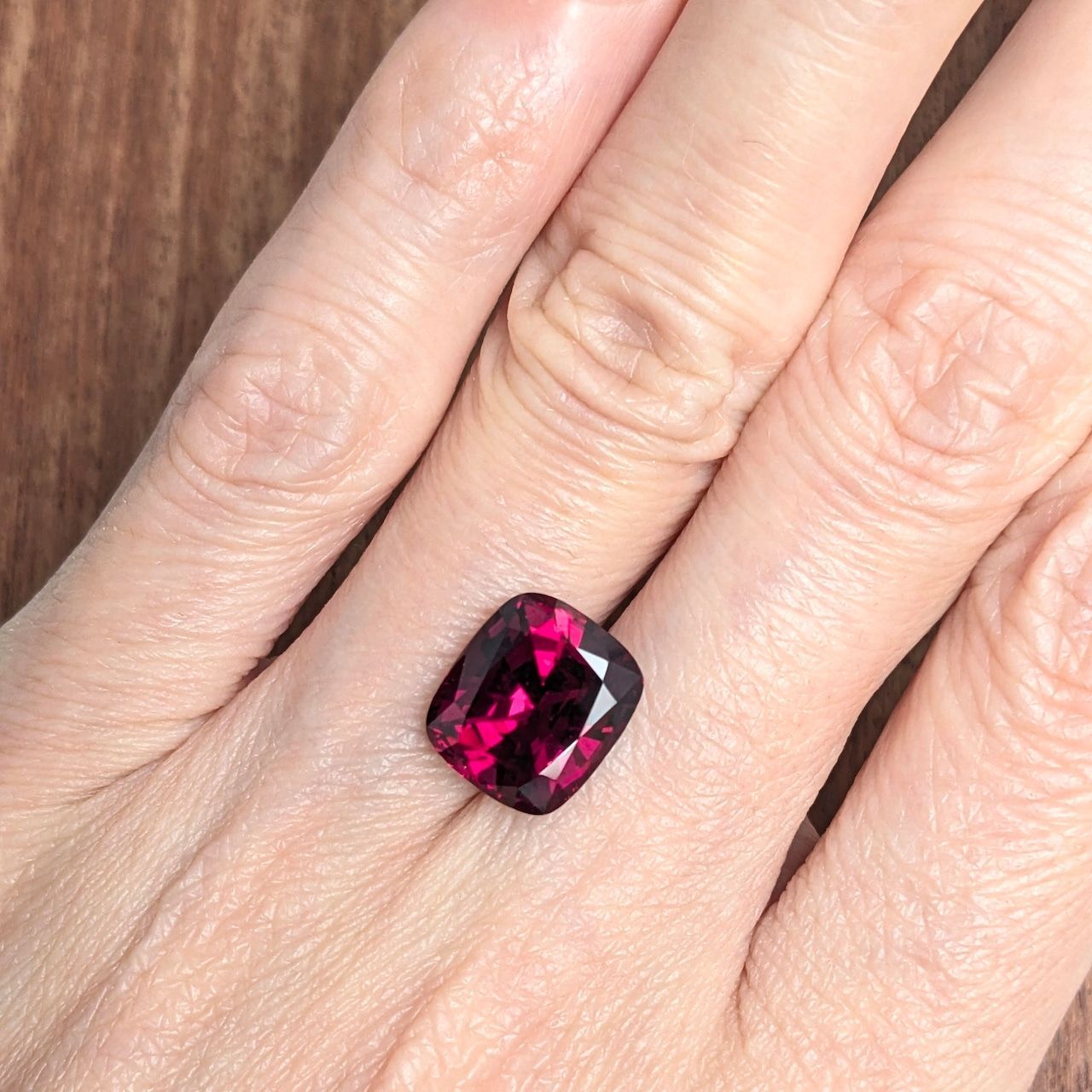 ロードライトガーネット