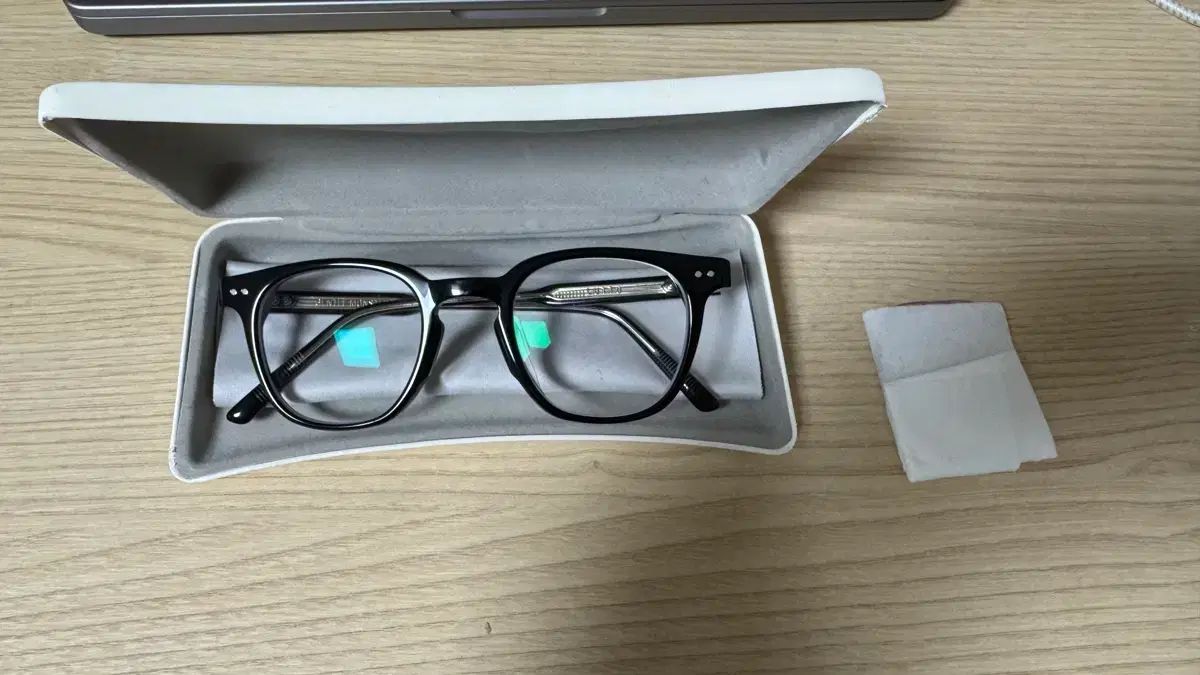 ジェントルモンスター ルー トゥー