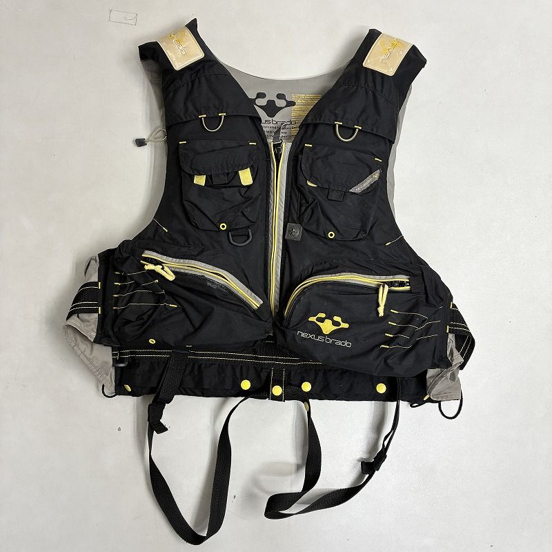 ◇ nexus brado ネクサス ブラド ベスト フィッシングベスト 釣り