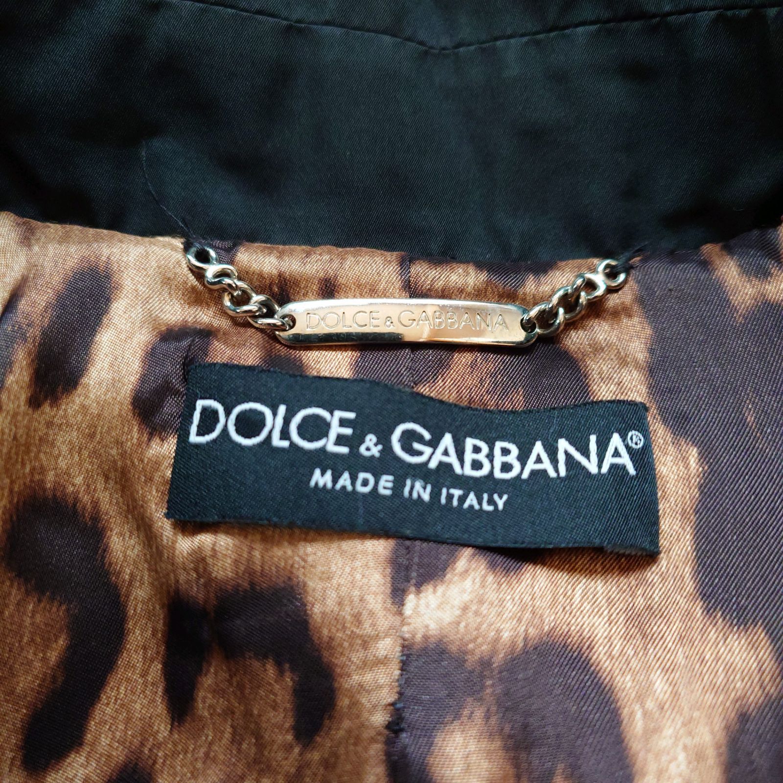ドルチェアンドガッバーナ　トレンチコート　レオパード　シルク混　ロゴプレート DOLCE&GABBANA（ドルチェアンドガッバーナ）の「Dolce & Gabbana