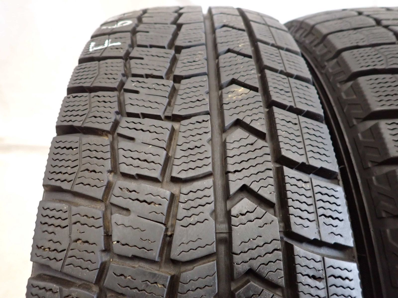 冬4本SET 会社宛 185 65 R 15 88 Q ダンロップ WINTER MAXX WM 02 製 アクア アリオン イスト カローラ フィールダー NO F 6723