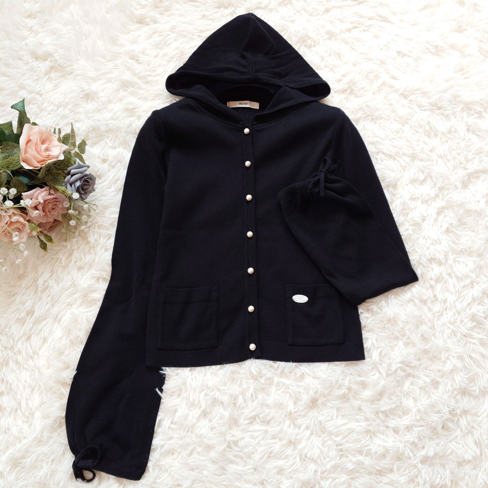 ルネ Rene ニット パーカー フーディー カーディガン ロゴプレート