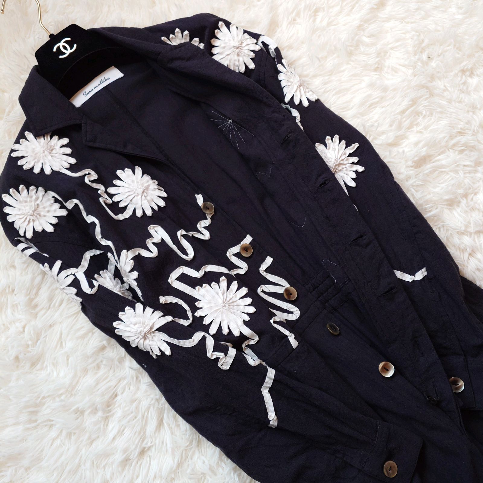 希少 サラマリカ Sara mallika Deepika Tape Embroidery Jumpsuit