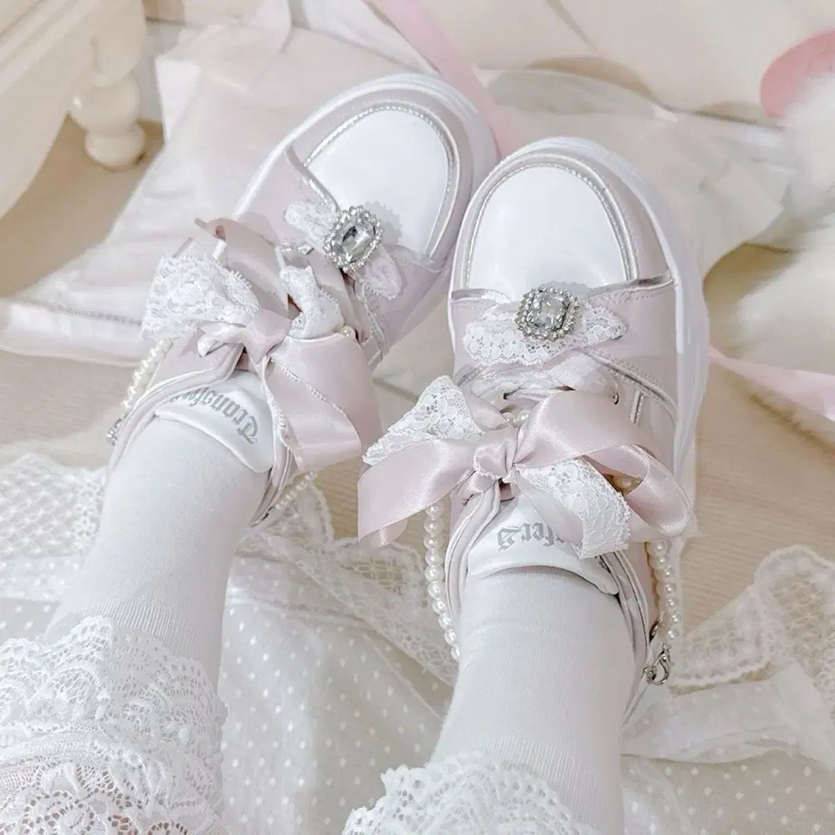 転校生 日本式 量産型 フラットフォーム シューズ レイ系 ソングスニーカー 2 COLOR