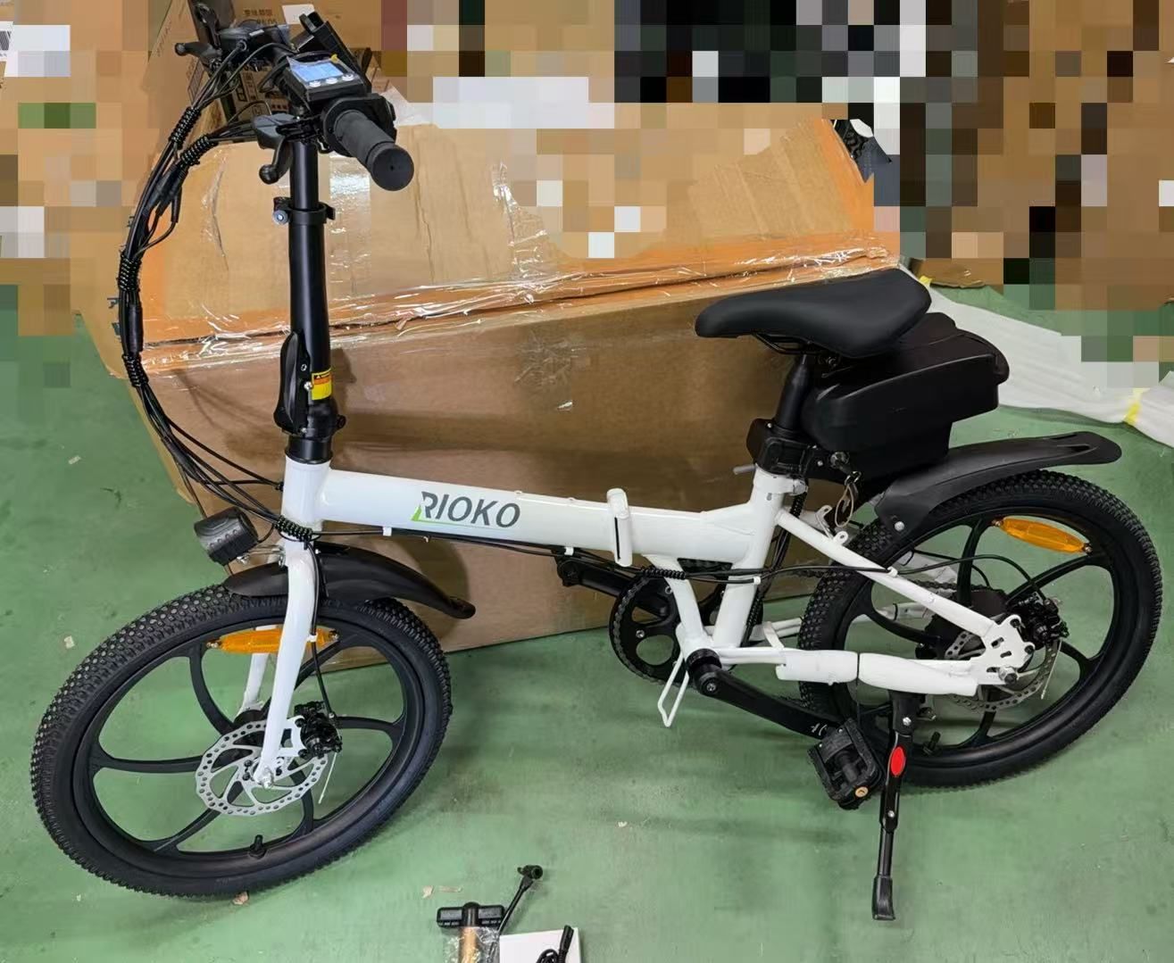 RIOKO 電動アシスト 折りたたみ シマノ7段変速 20インチ//730841