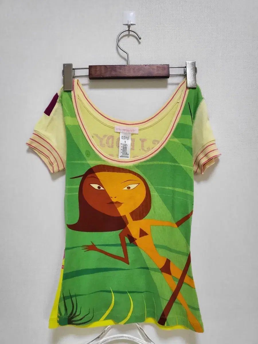 クスト バルセロナ スペインの有名 ファッション ブランド 44 55