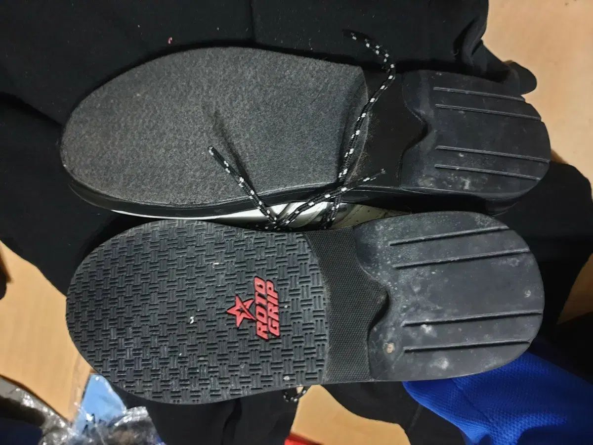 ロトグリップ ボーリングシューズ 260 255 足囲 狭い 290