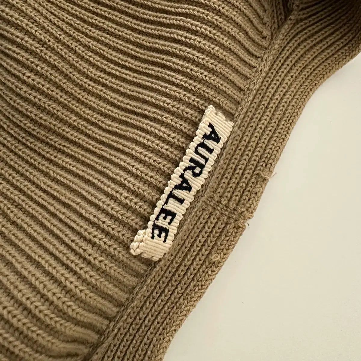 AURALEE オーラリー Vネック ニット 売れ筋 AURALEE / オーラリー