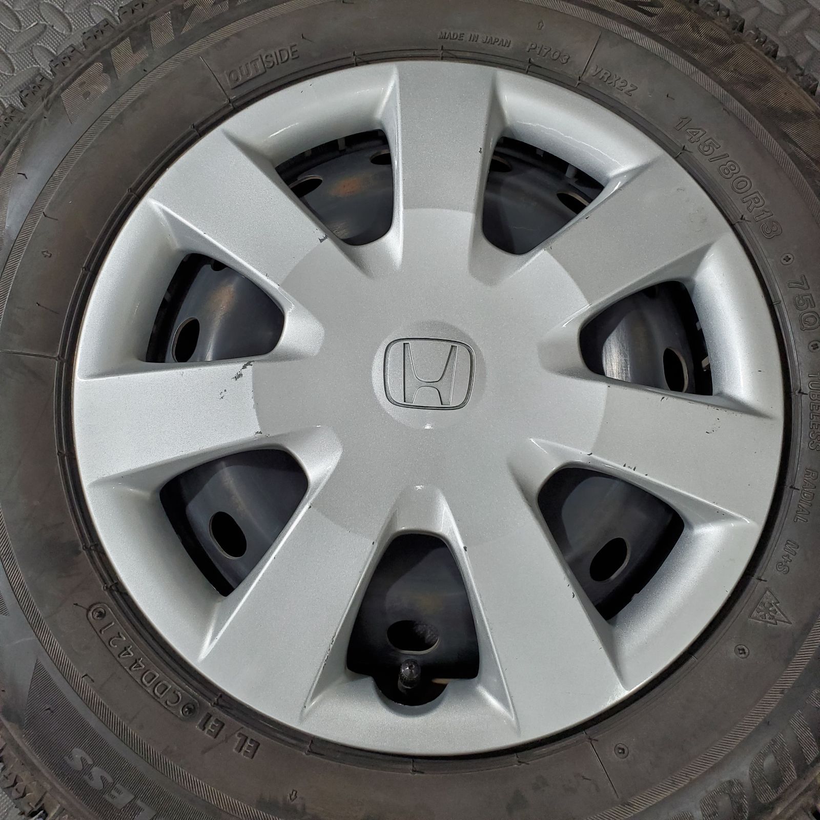  21年製 145 80 R 13 ブリヂストン ブリザックVRX 2 ホンダ JF 1 N BOX WGN スタッドレスタイヤ 1307 13インチ タイヤ ホイールセット