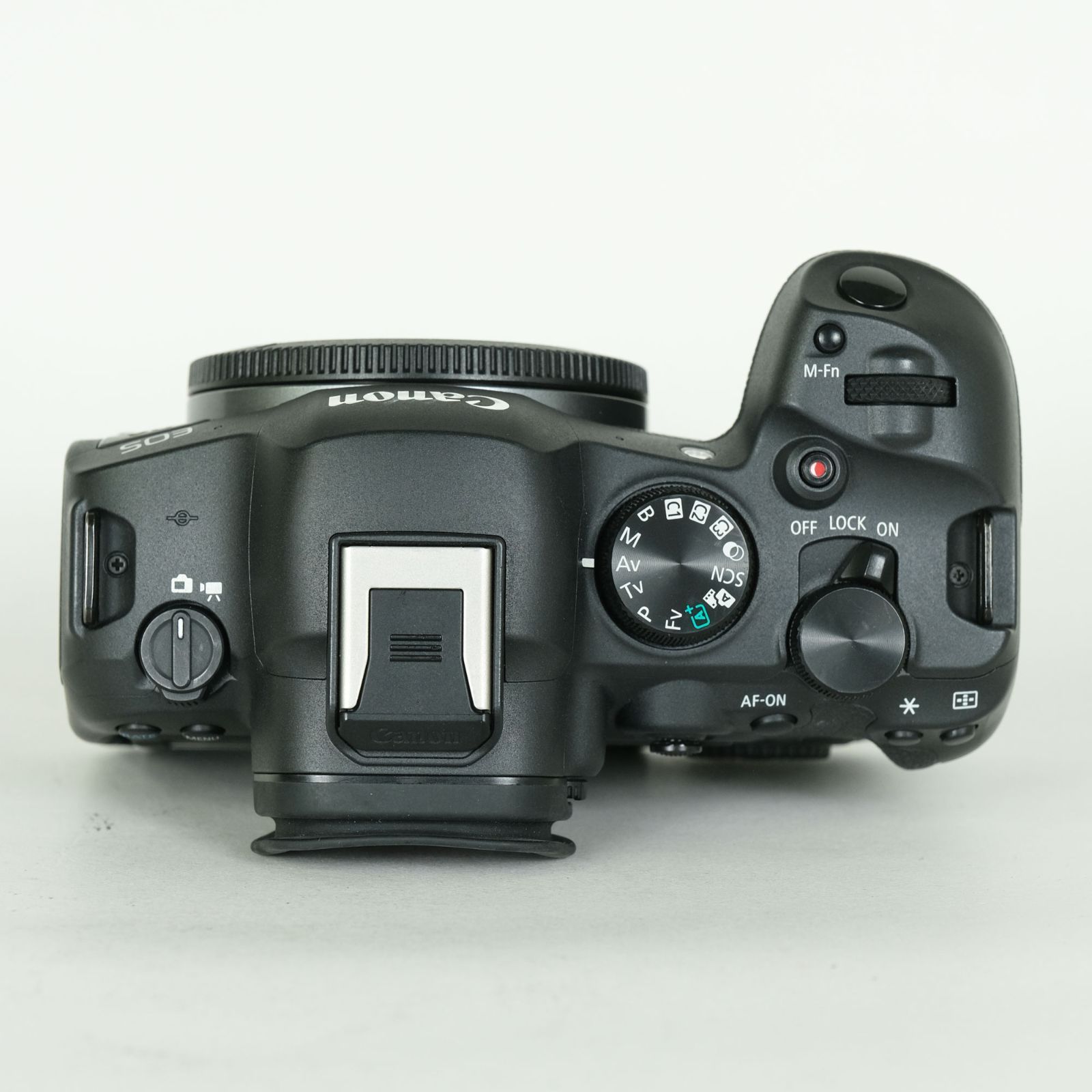 良品 | バッテリー2個・別売り付属品付] Canon EOS R6 Mark II [ボディ