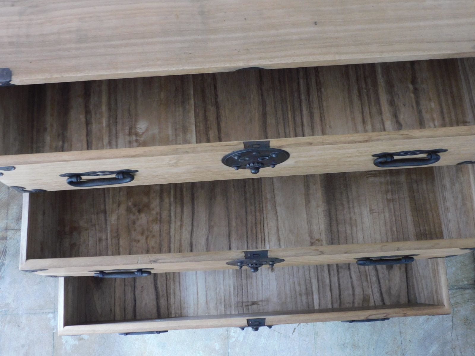 庄内地方 総桐製 丸金具 重ね 時代箪笥 鍵付き 五丁抽 HK-a-05738