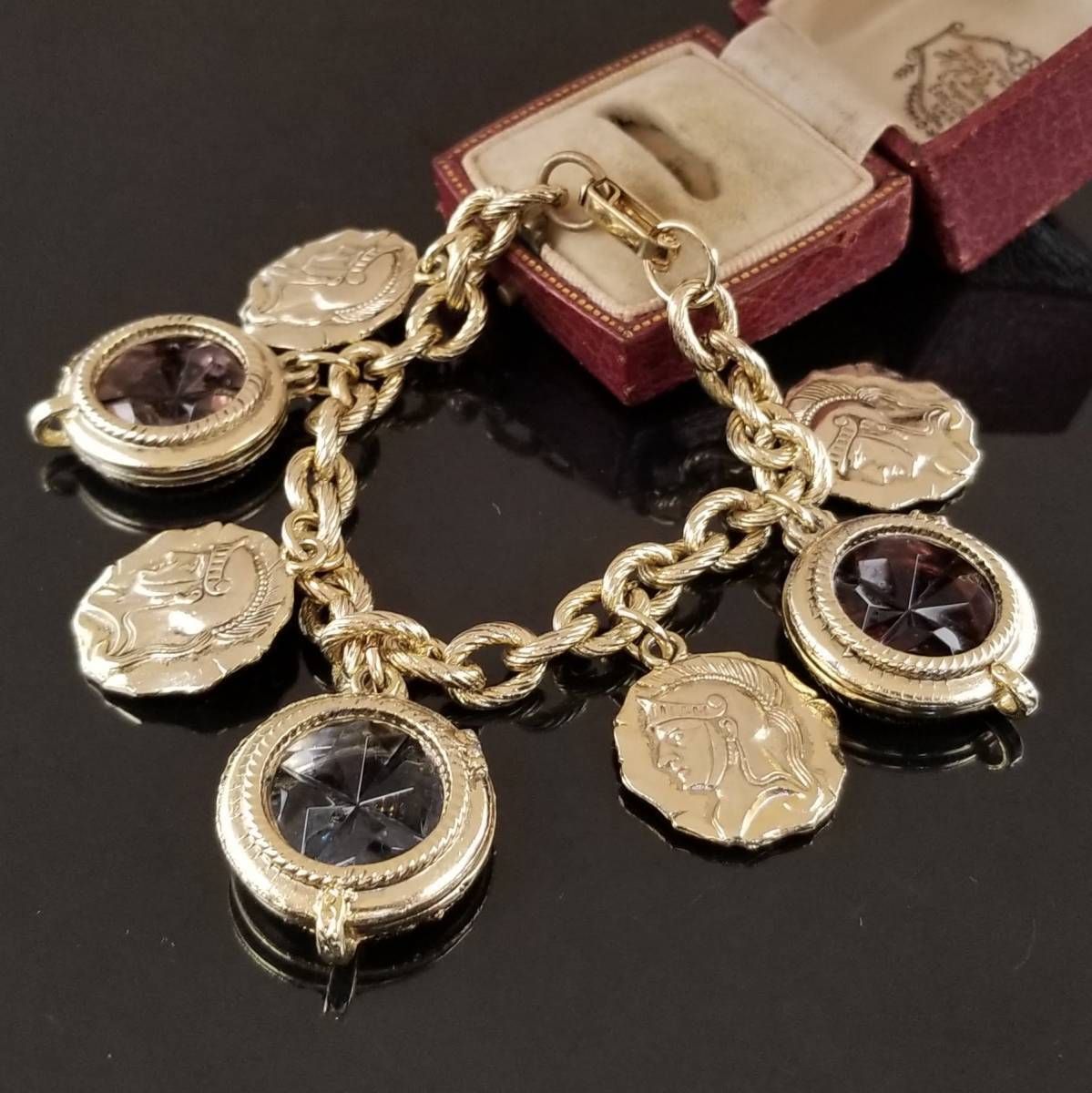 ローマン騎士 アメジストガラス コインチャーム 米国 ヴィンテージ ブレスレット インタリオ ソルジャー ゴールド 存在感