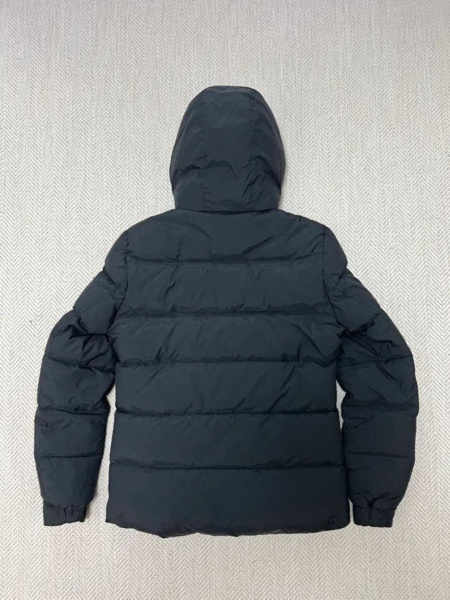 J.LINDEBERG(J.リンドバーグ) ダウン Sサイズ - メルカリ