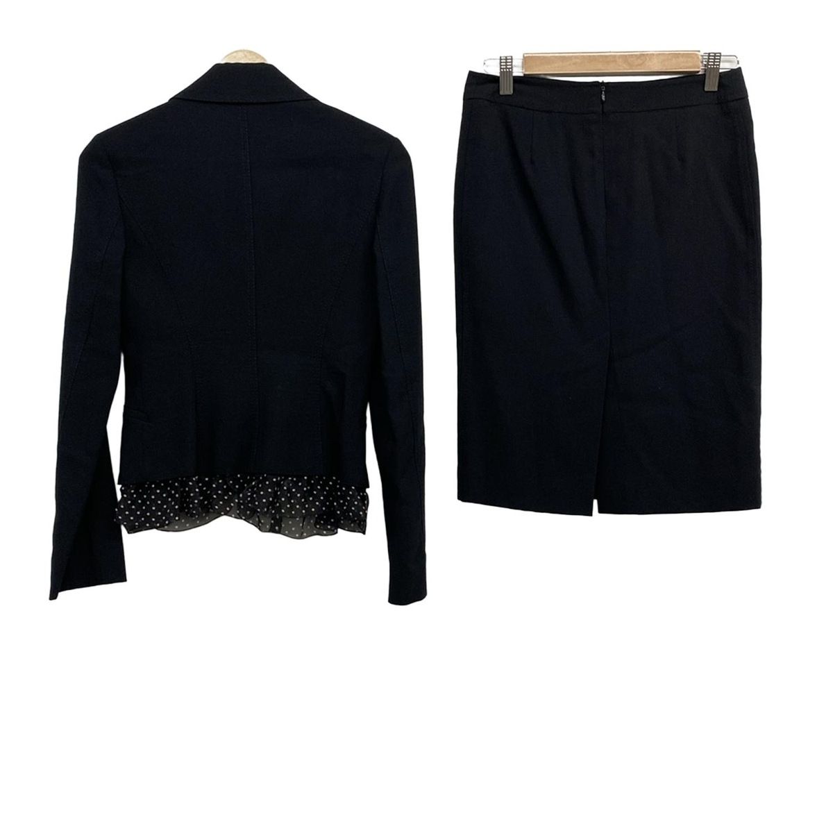 VALENTINO ROMA バレンチノローマ スカートスーツ レディース - 黒×アイボリー ドット柄 フリル