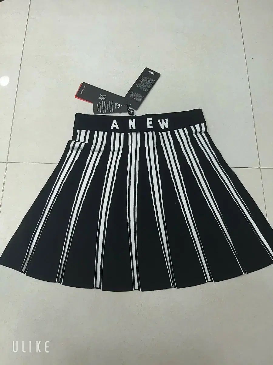 アニュー ゴルフスカート S
