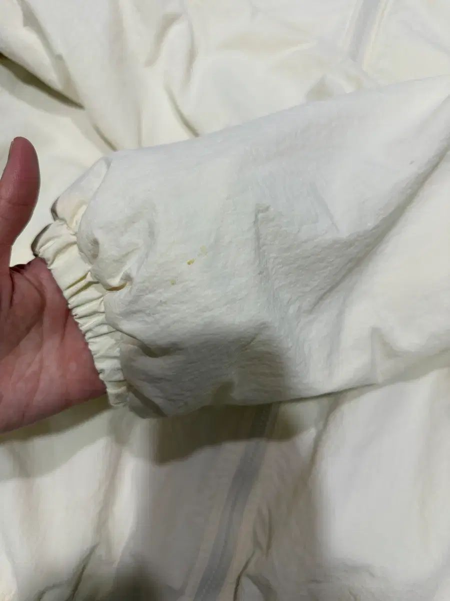 ザ バーネット スナグル フードジップアップ アイボリー