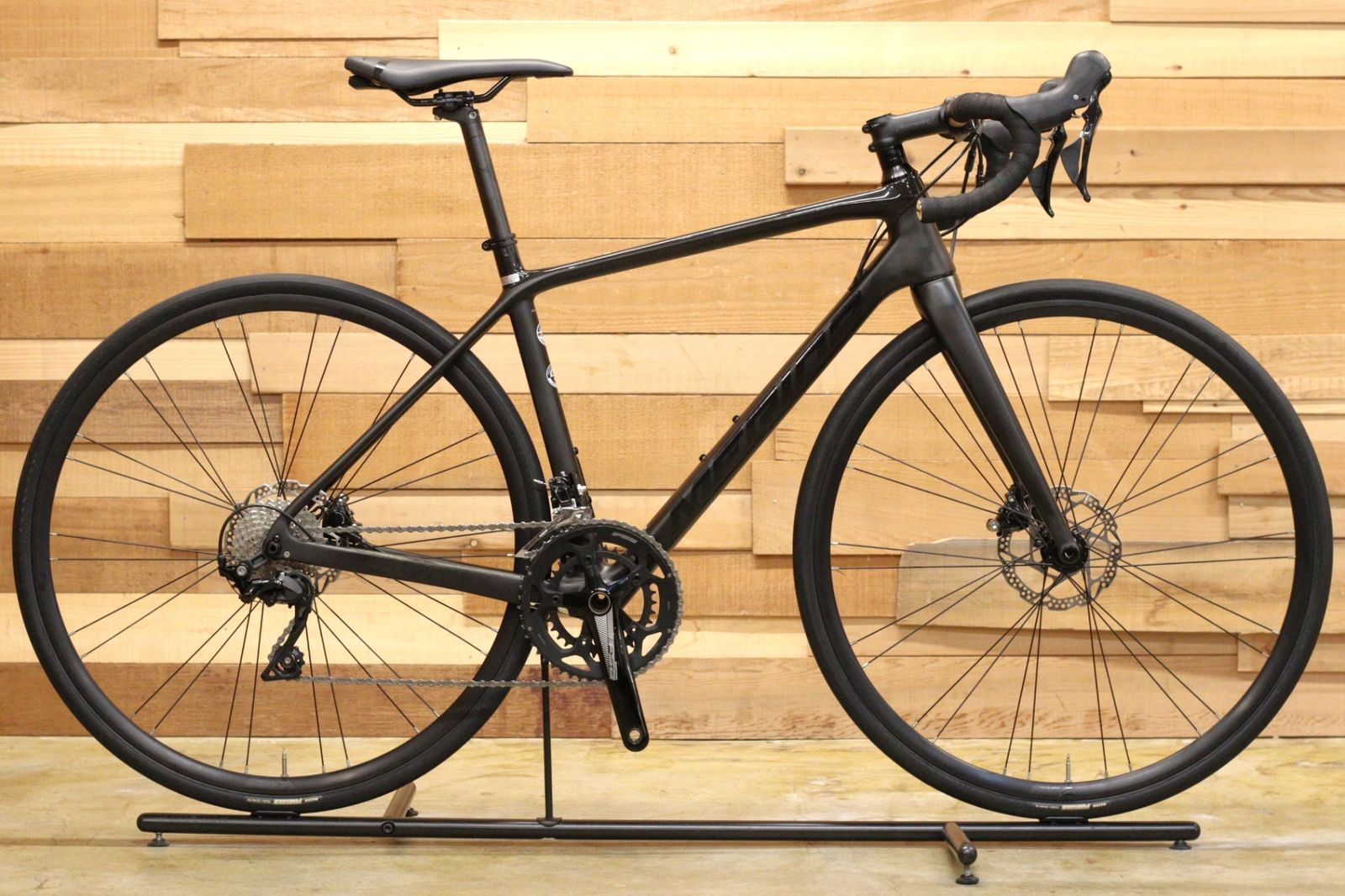 メリダ MERIDA スクルトゥーラ 4000 DISC 2020 シマノ 105 7025 MIX 11 S カーボン ロードバイク