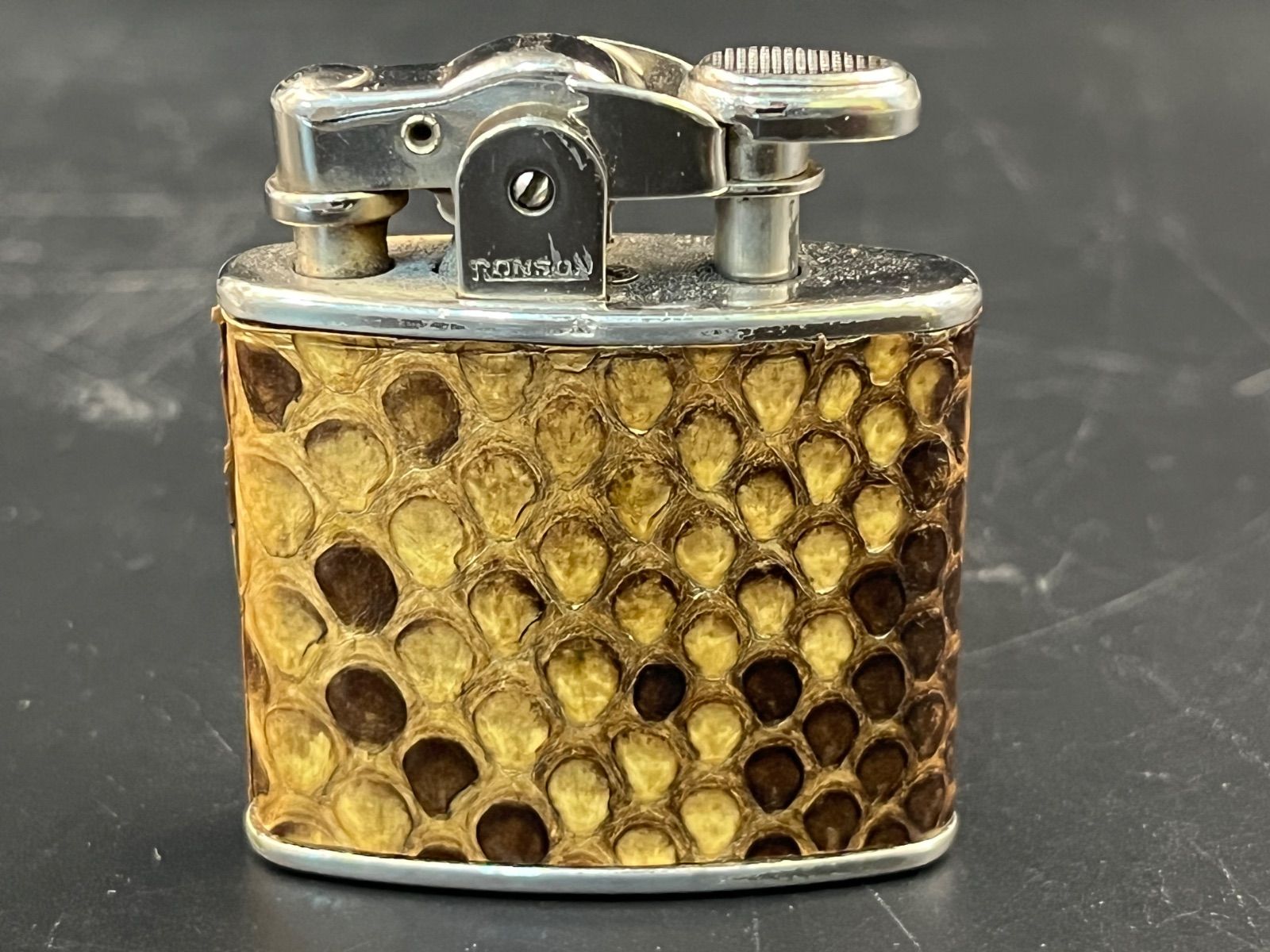 Ronson（ロンソン）スタンダード オイルライター US model 1943 パイソン調