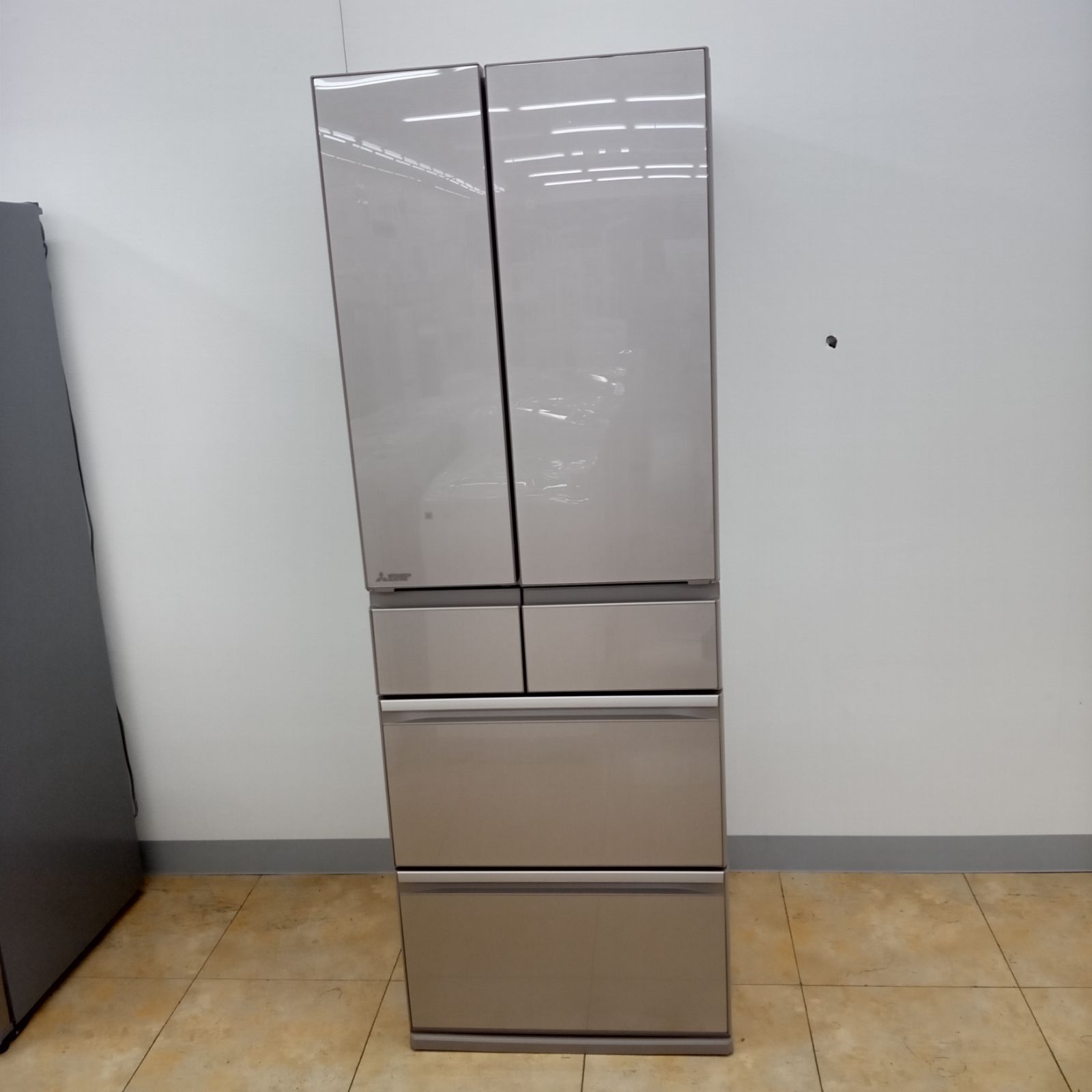 リユース 関東地域 冷蔵庫 495 L 23年製 MR WZ 50 J C