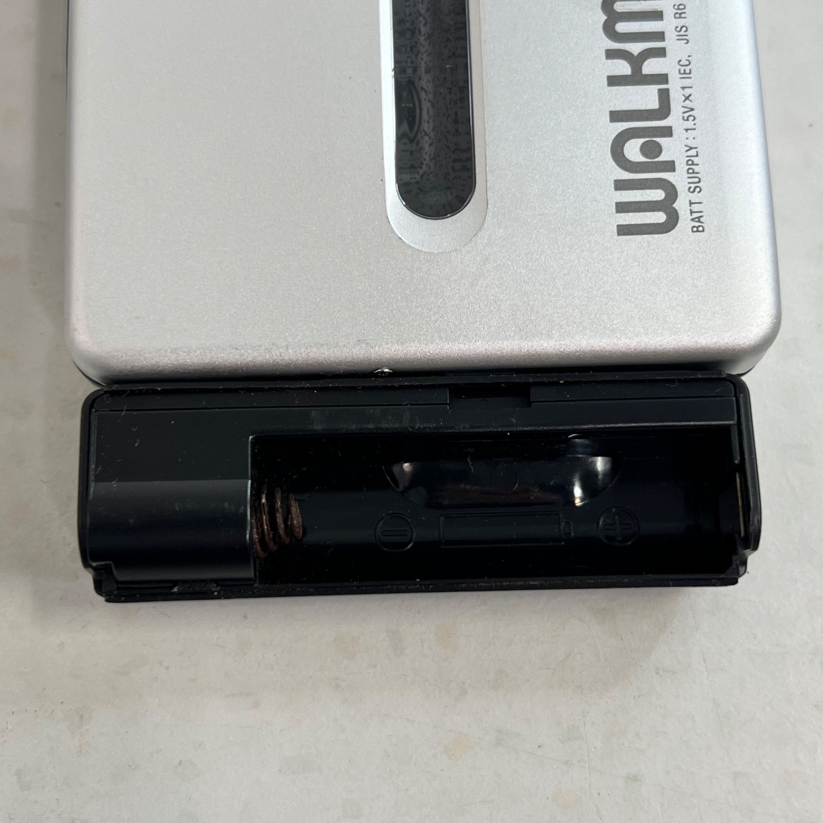 ジャンク】SONY WALKMAN WM-EX677 GROOVE イヤフォン 収納袋付き