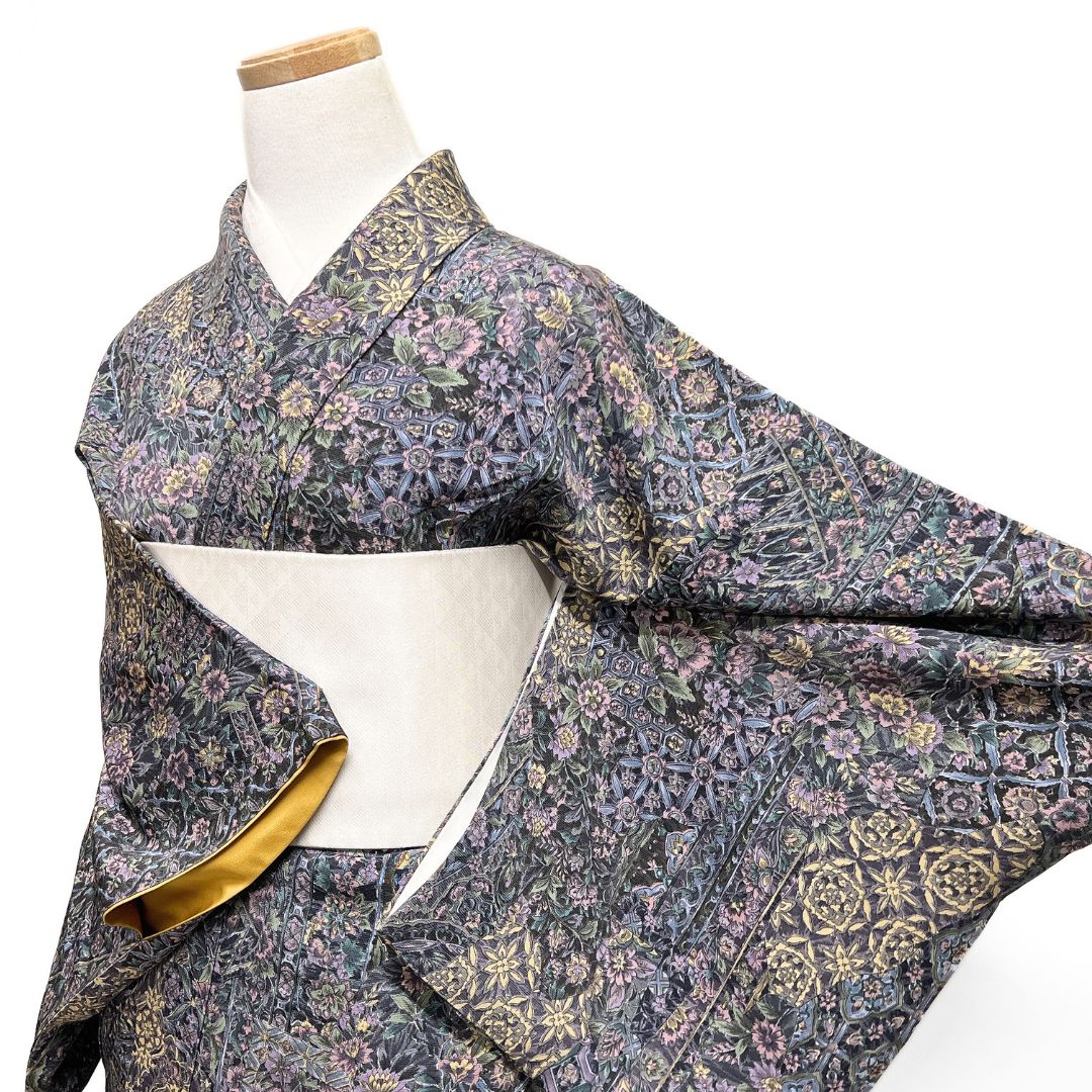 小紋 道長取り 重ね色紙 牡丹 菊 亀甲 着物 123 b d ms