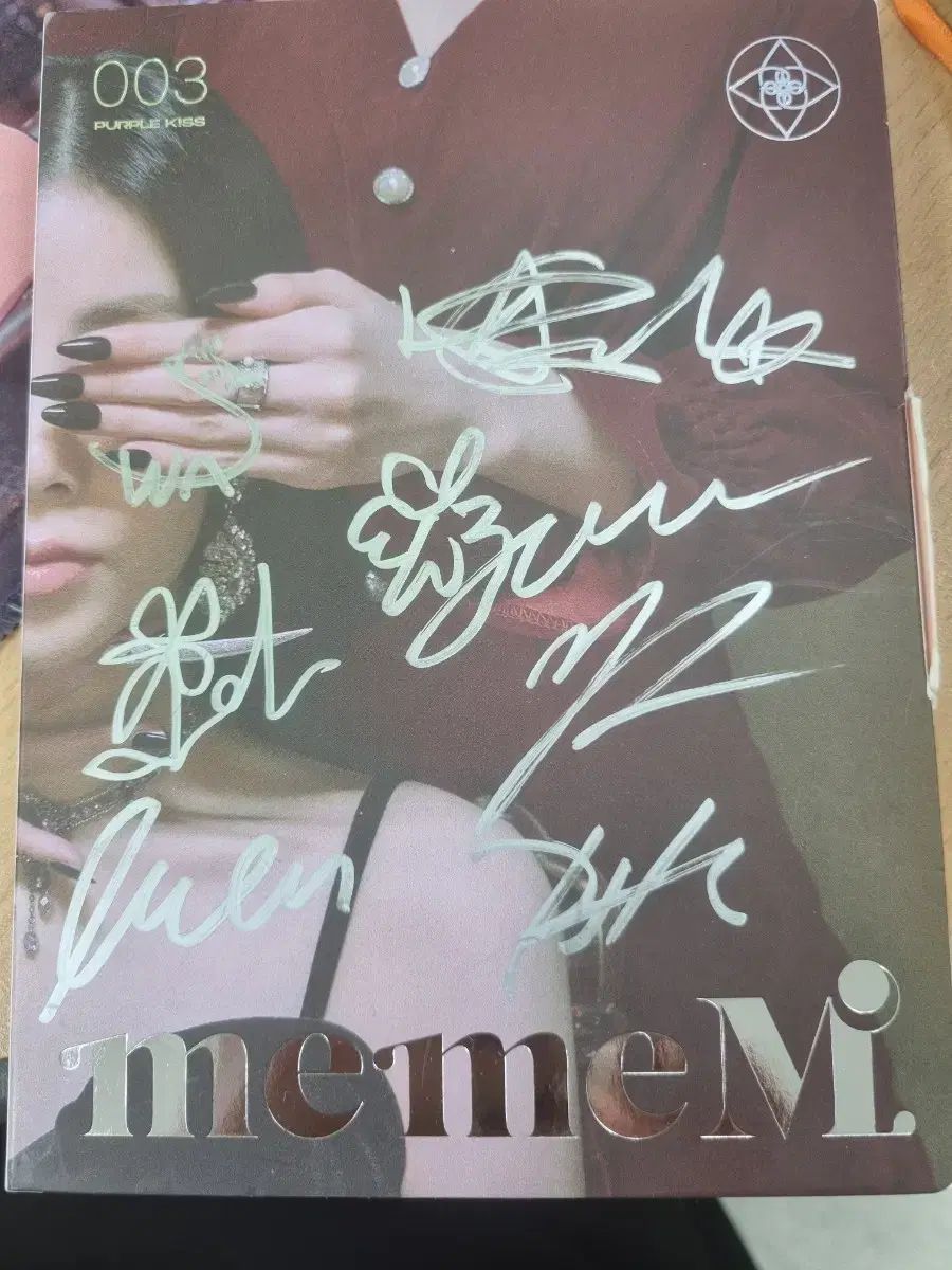 PURPLE KISS(パープルキス) サイン入り CD - メルカリ