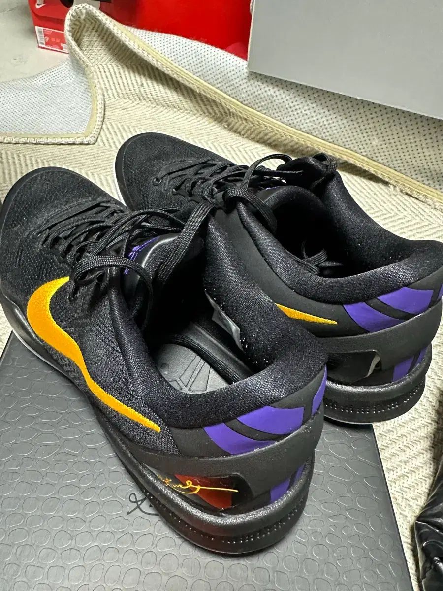 ナイキ コービー 8 プロトロ 275 出品