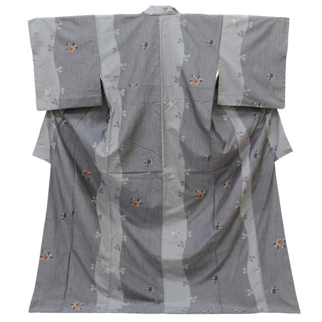 縦節紬 リサイクル着物 正絹 絹 LLサイズ 高身長 大きめサイズ トールサイズ 特品 身丈171.5 cm やまと誂製 裄丈68.5 袷 仕立て上がり グレー 花 SILK シルク リユース uu 2274 b