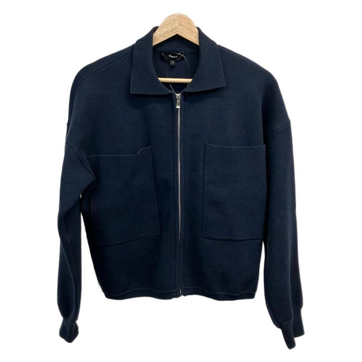 人気完売品✨️セオリー 23年製 ZIP ANORACK ネイビー Sサイズ theory(セオリー) ブルゾン サイズS レディース美品 - ネイビー 長袖