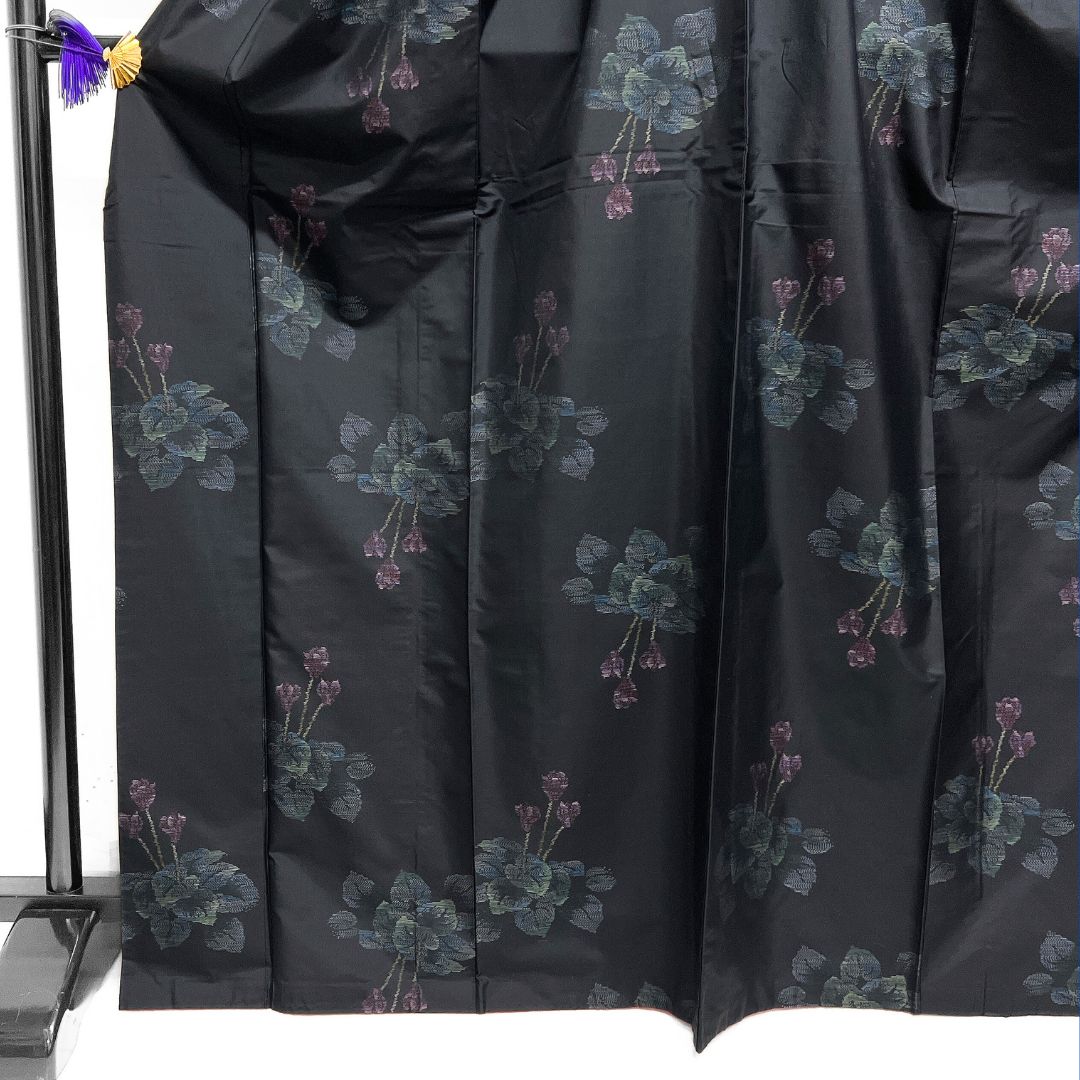 小紋　本場大島紬　泥染　地空き　蝶模様　着物　053a p 小紋 本場大島紬 泥染 地空き 蝶模様 着物 053a p