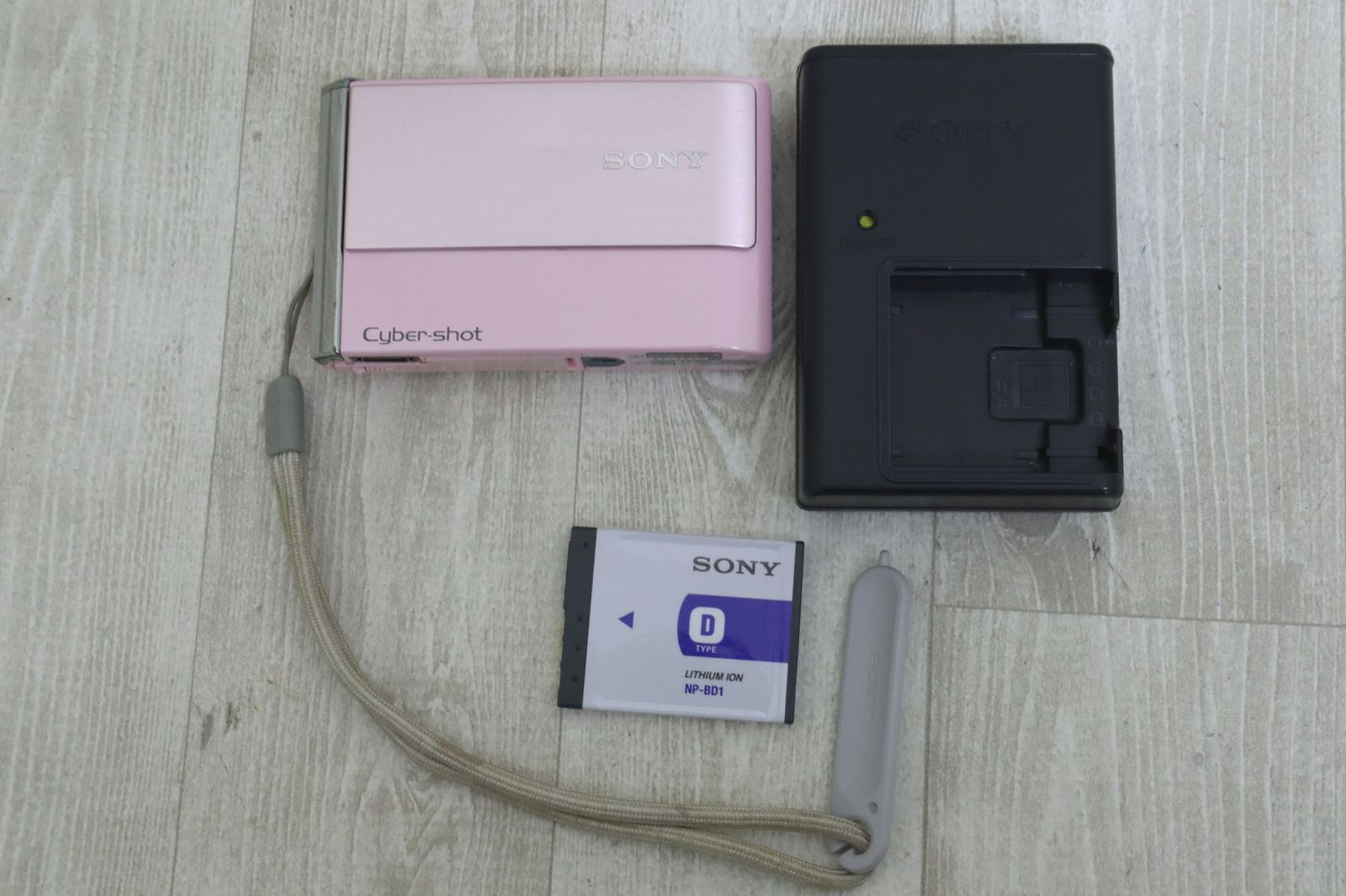 SONY ソニー CYBER SHOT サイバーショット DSC-T70 動作不安定(電源が