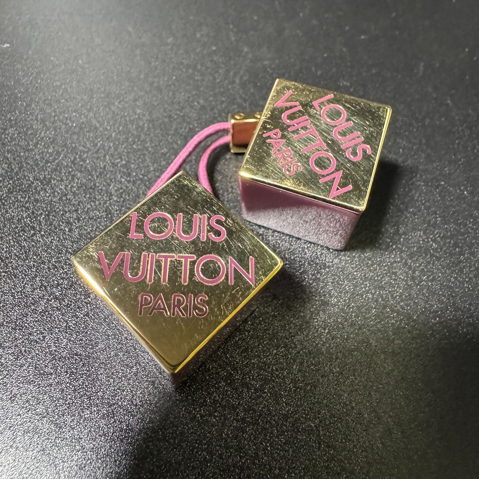 ルイヴィトン ヘアゴム パープル B25120395 - メルカリ