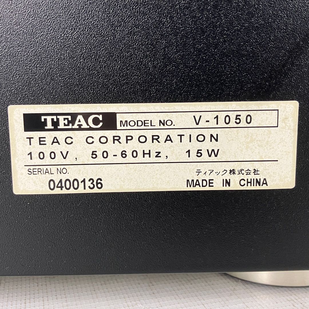 TEAC V