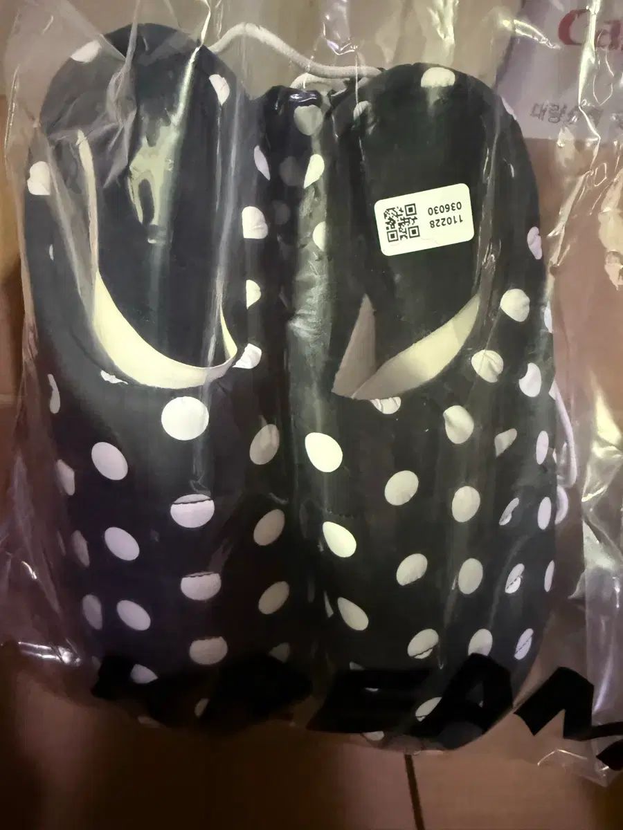 スブ ドット SUBU サンダル スリッパ ブラック