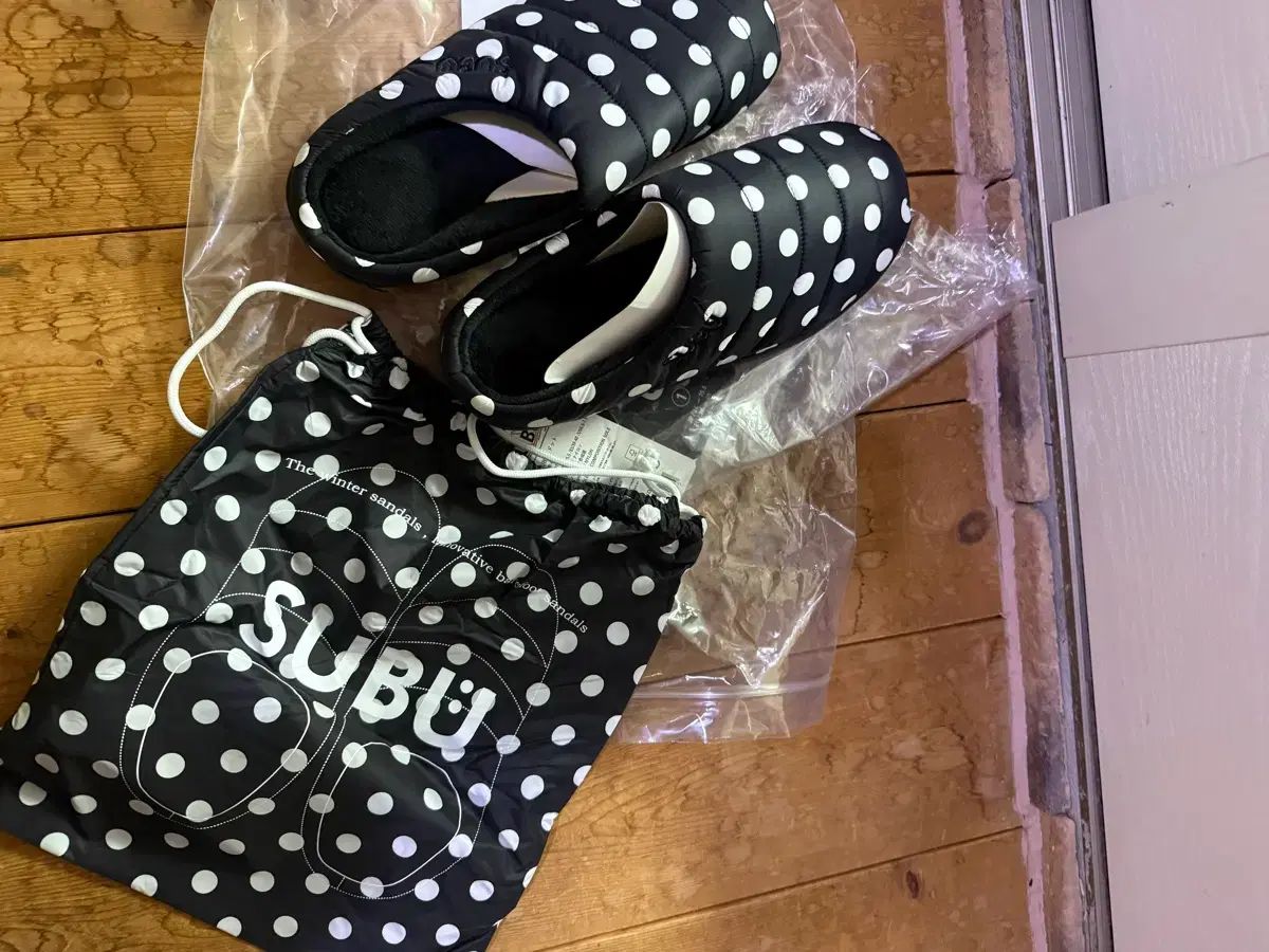スブ ドット SUBU サンダル スリッパ ブラック