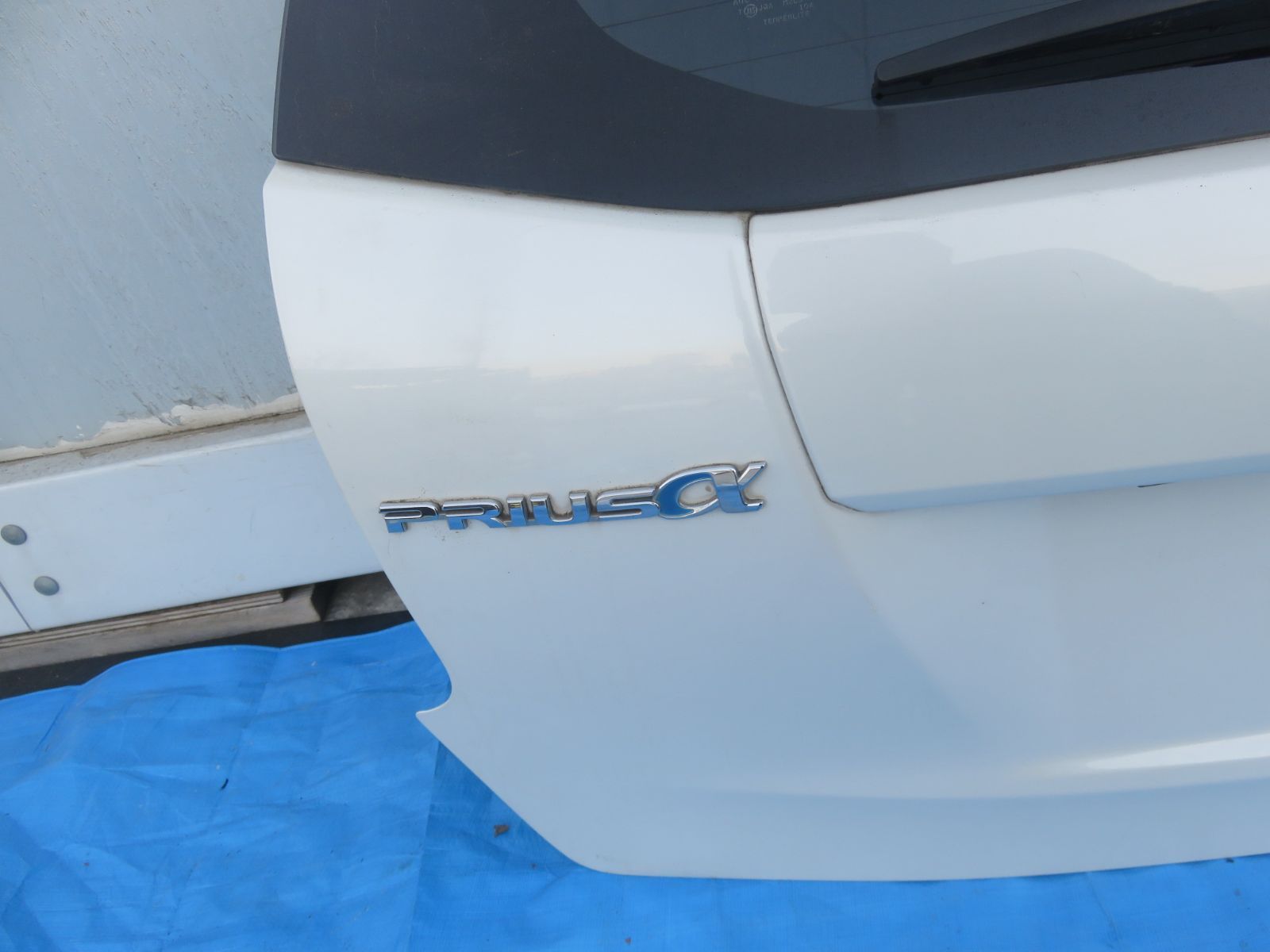 ☆SFC4010/プリウスα ZVW40W ZVW41W 純正 バックドア リアゲート