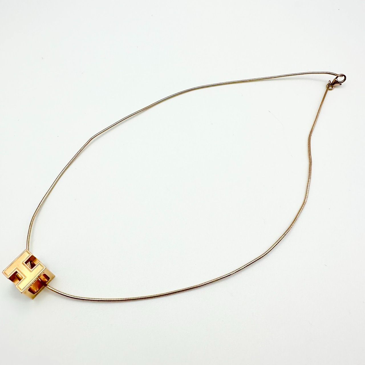 返品OK】HERMÈS エルメス カージュドアッシュ Hキューブ ネックレス