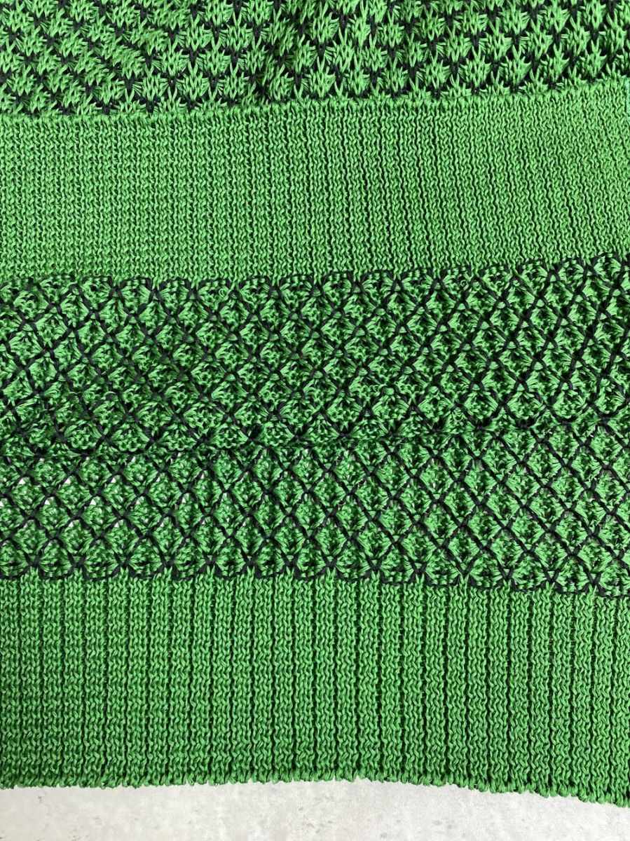  KAIKI カイキ ニット ベスト 黒ｘ緑 レディース ニットベスト ベスト ジレ ビスチェ