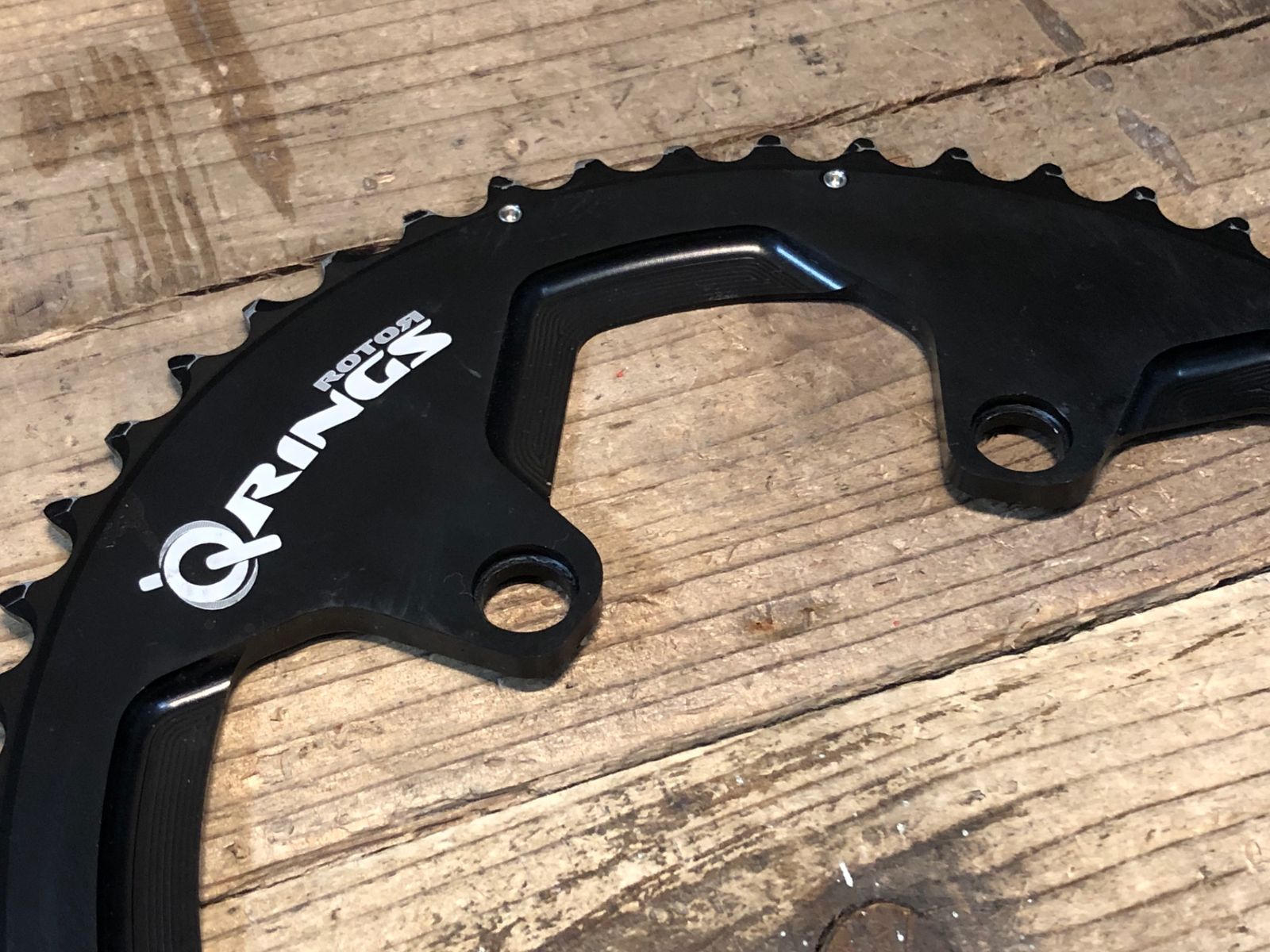 JP618 ローター ROTOR QRINGS 楕円チェーンリング アウター 52T 110BCD